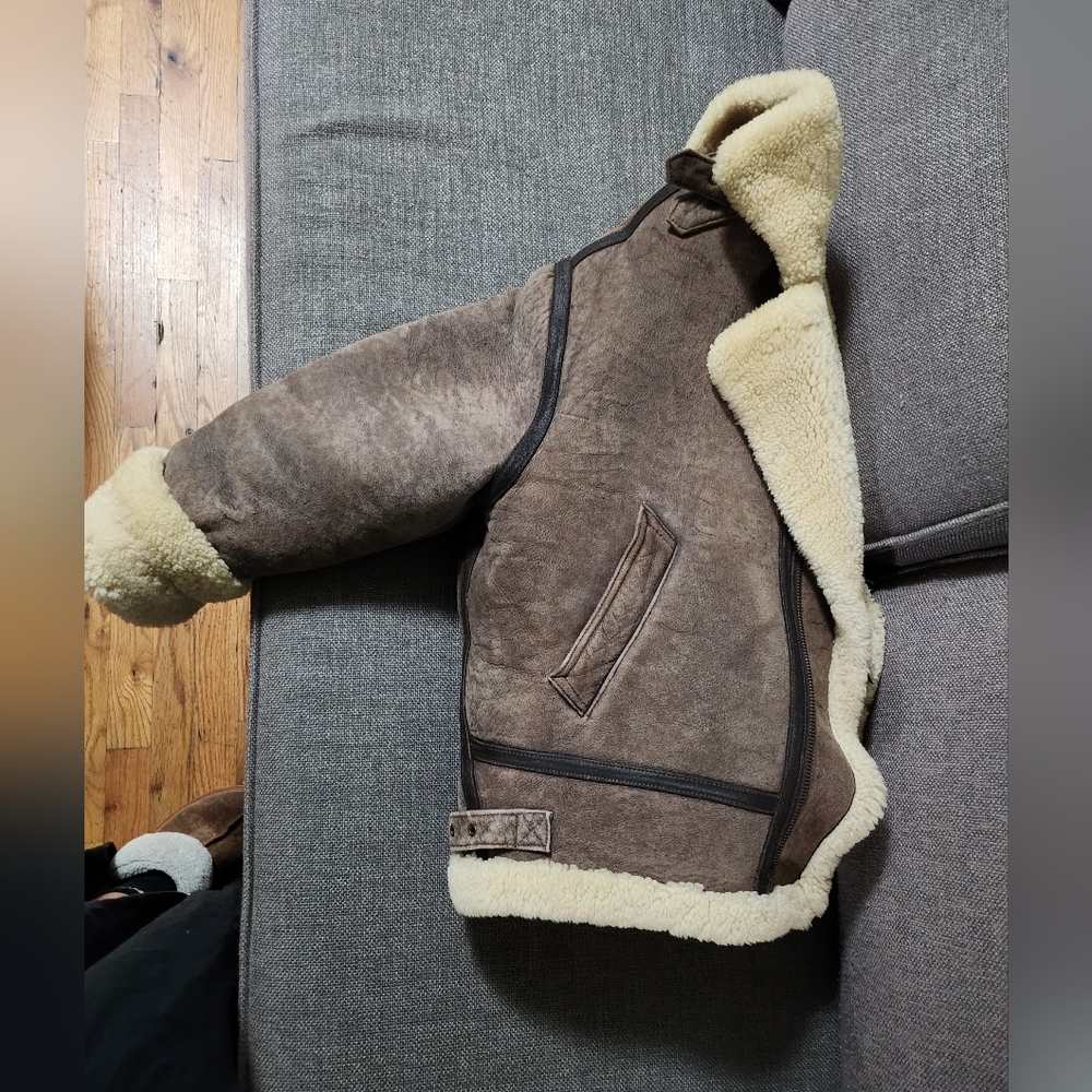 PERFECTION ! VINTAGE Oakwood shearling flight jacket Size Large